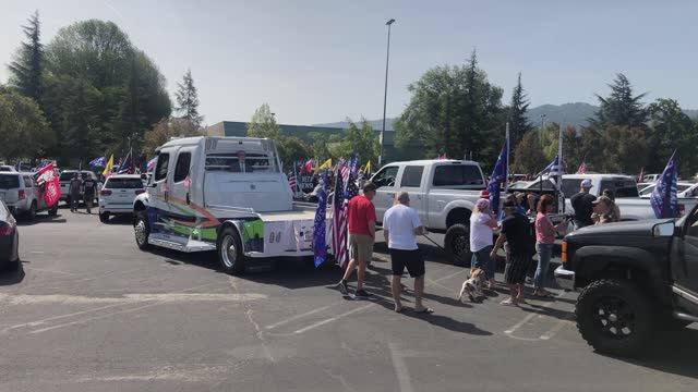 Trump Car Rally in Pleasanton California