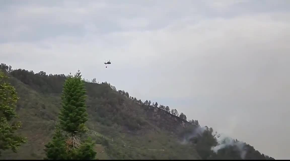 Este es el helicóptero con el que se sofocarán los incendios en Charta, Santander