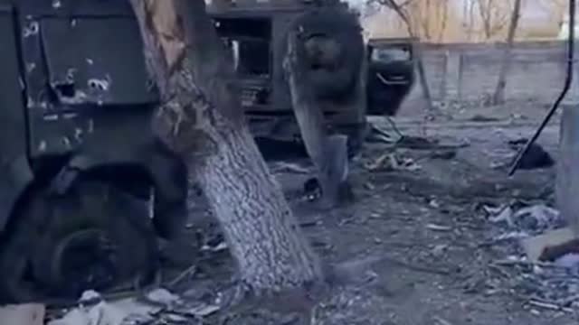 Armored vehicles of enemies in Mariupol were destroyed