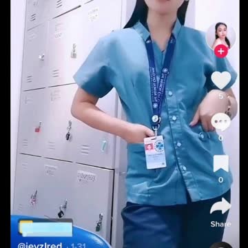 🇵🇭 Philippines: A Young Girl Received Her Covid Vaccines In 2021 And Has Been Sick Ever Since 💉😵‍💫