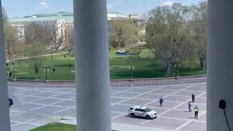 🐕JUST IN - Helicopter just landed on the east front of the US Capitol