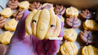 Pumpkin Macarons with Fall Vibes - Moseying Maddie