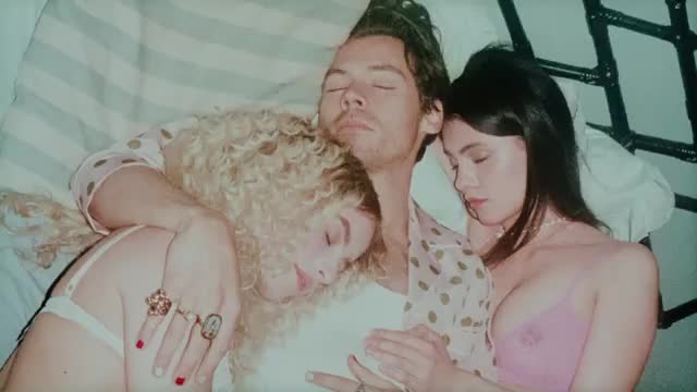 Harry Styles - Late Night Talking (Official Video)