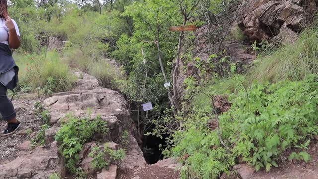 Cave Hiking Trail