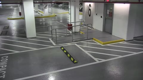 6082RHOBG3G306ANorthLobby_2021-01-06_09h00min01s800ms.mp4