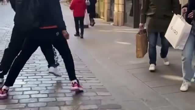 Two funny men dancing 🤣🤣