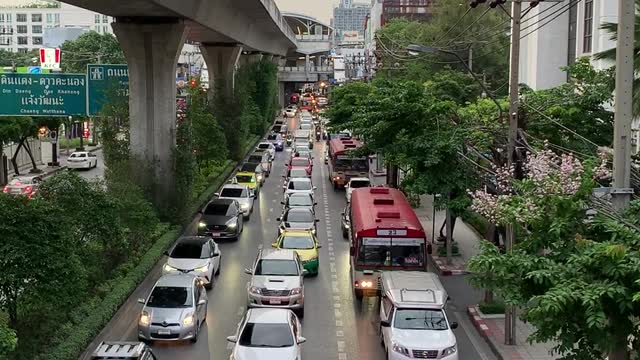 Traffic day in the city