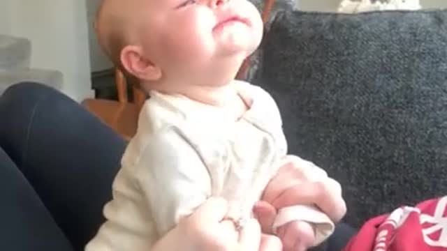 baby yawn in 15 second