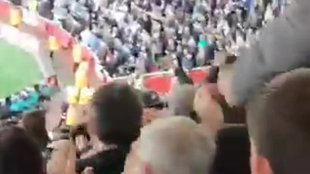 Aubameyang's shot