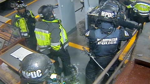 3205LHOBBACStLoadingDock_2021-01-06_17h39min50s943ms.mp4