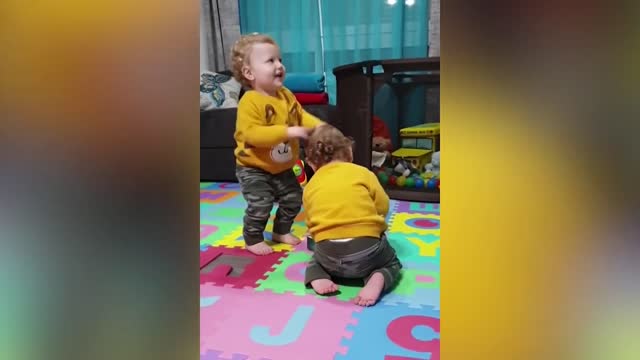Cute Toddlers Dancing & Falling.