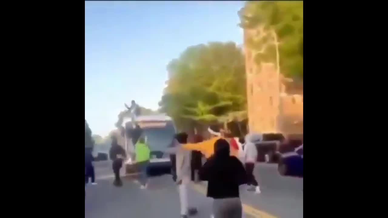 Bronx Residents Climb NYC Bus After NYPD Defunded