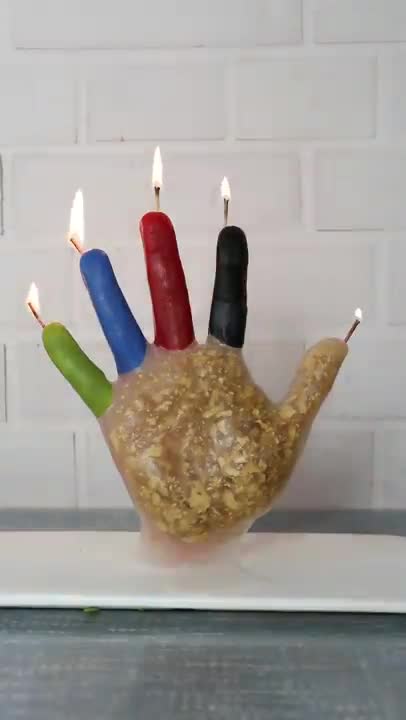 Mome maker hand mombati