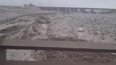 MASSIVE DEBRIS FLOOD HEADING TO PALM SPRINGS CALIFORNIA