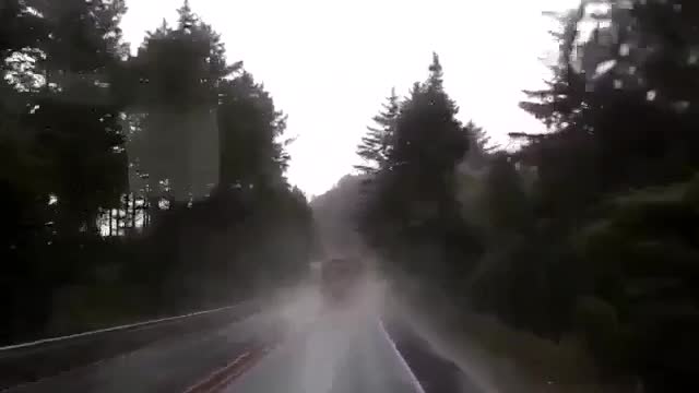 Oregon - Hwy 26 - Log Truck