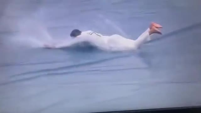 Bangladeshi cricketer Shakib's childish after getting rain.🤪😄🤣🏏