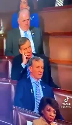 The United States of America has failed. Pictures speak thousand words