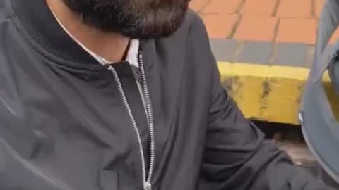 🇬🇧 UK: Mohammed Safdar Ali, from Pakistan, attempted to exploit 14-year-old