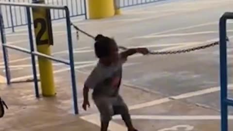 People like this should not have kids