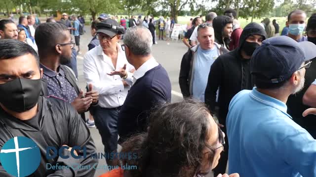 Muslim missionary is on the run Blocking & Misleading & Running away Speakers Corner