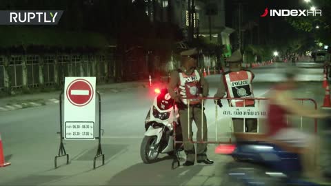 Tajland: Helikopter odvozi spašenu djecu u bolnicu