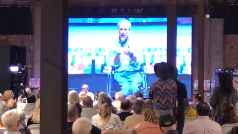 Gov Abbott ends Rally telling people to vote for Liz Case