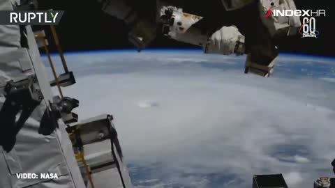 Uragan Michel iz svemira