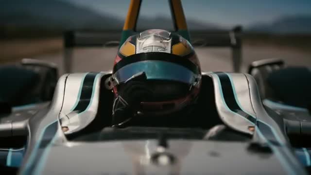 Cheetah vs Race Car