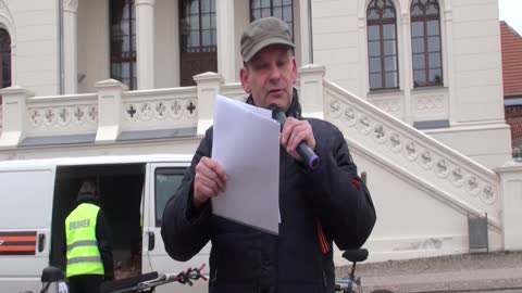 Anzeig radikal extremistische Migranten aus der Ukraine