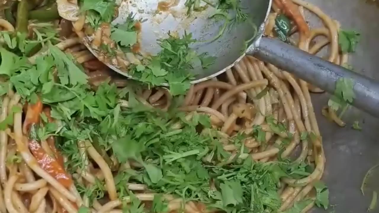 Chowmein Noodles Recipe Sab China ka Maal Hai #Chowmein #Noodles #YoutubeShorts #Shorts #Viral