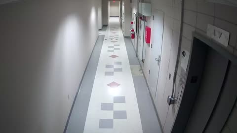 8801VZN01Elevator_2021-01-06_16h20min00s877ms.mp4