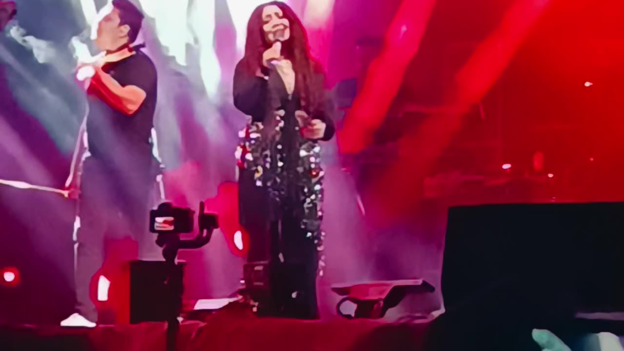 Neha Kakkar Live Performance in Graphic Era University Dehradun