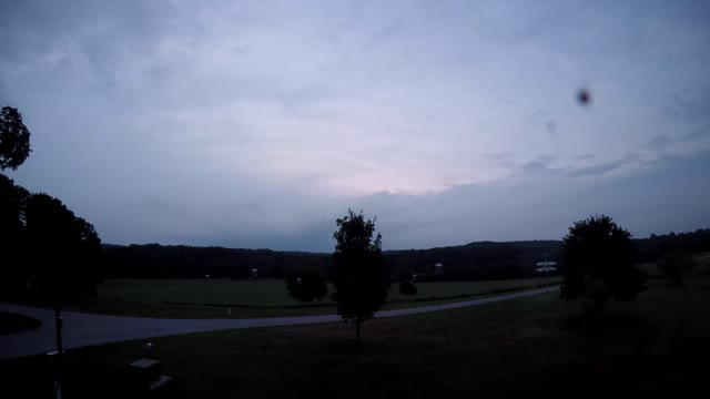 Sun Rise 8 16 22 Rain 68f/20c