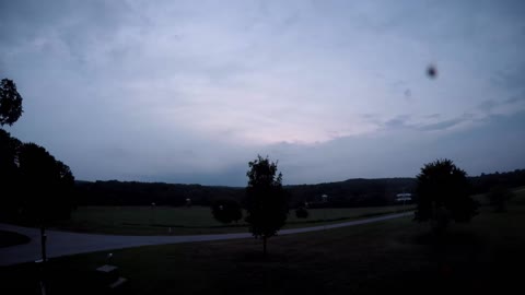 Sun Rise 8 16 22 Rain 68f/20c