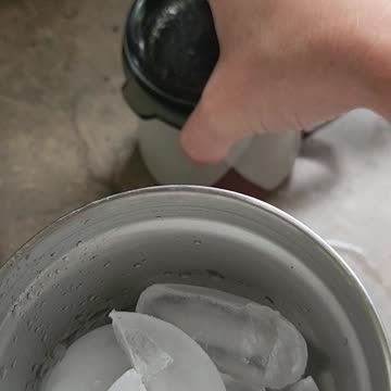 Cooling down with some Dewy Cherry Iced Tea