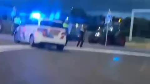 Shots Fired: The Situation in the Netherlands Intensifies as Police Open Fire on a Protester's Tractor
