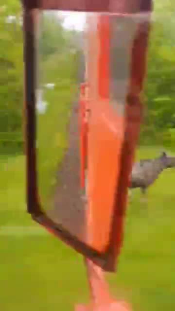 On distillations with the train!