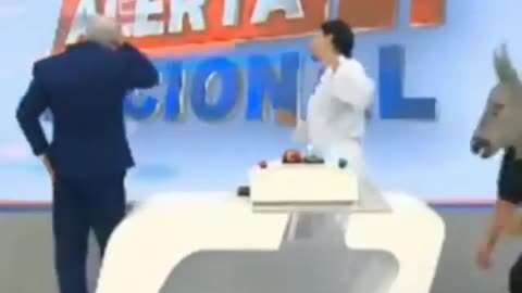Me trying to work out in love