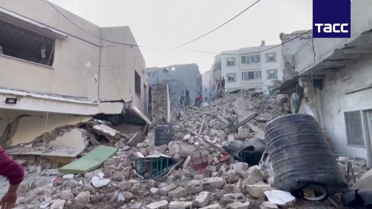 Chiesa di Santo Porfirio a Gaza dopo il bombardamento del 19 ottobre 2023