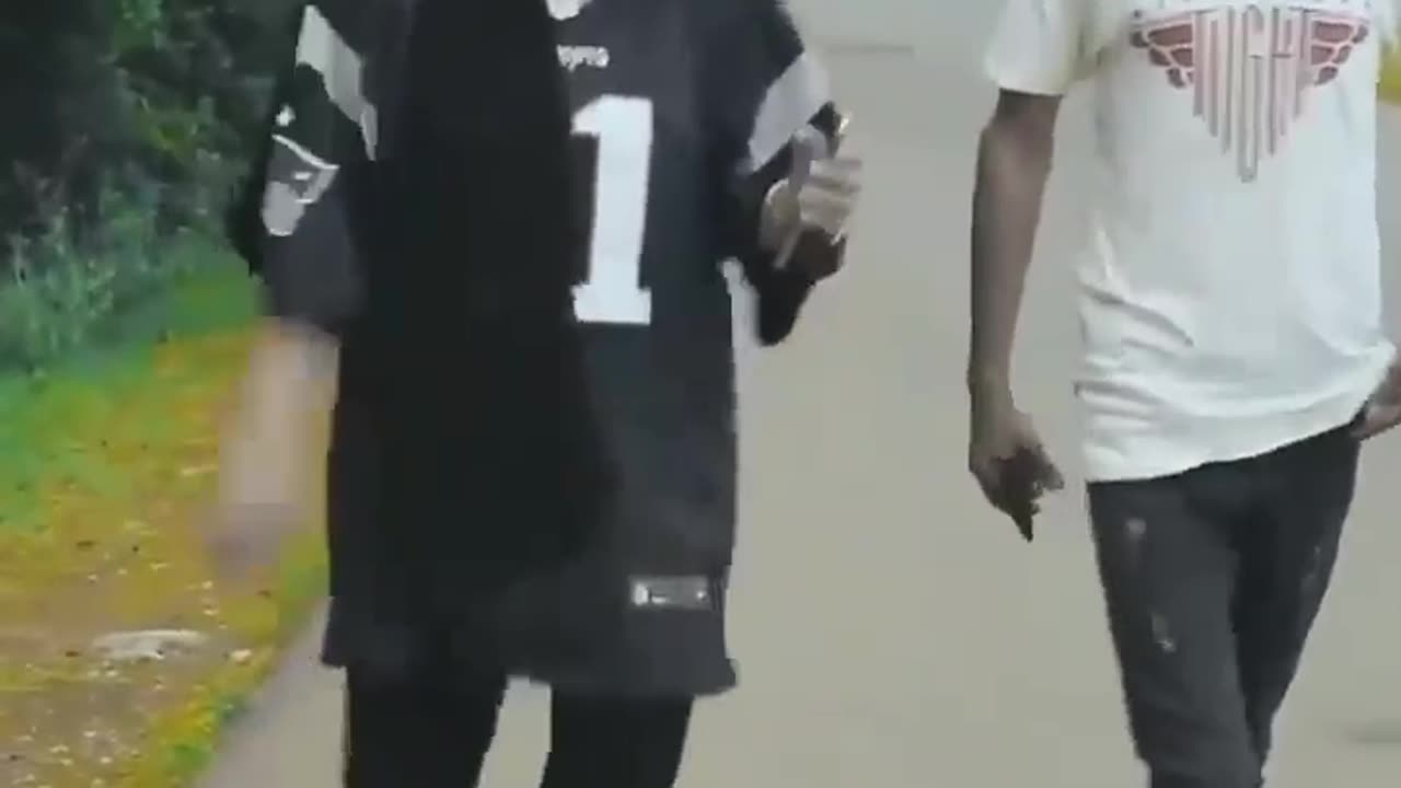 😂😂