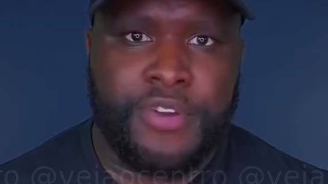 É apenas uma máscara, é apenas... ACORDAR!!