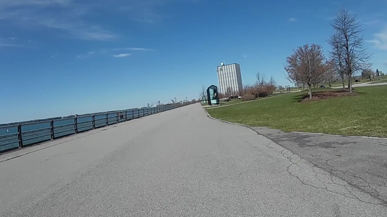 Cycling Western New York - Shoreline Trail Westbound