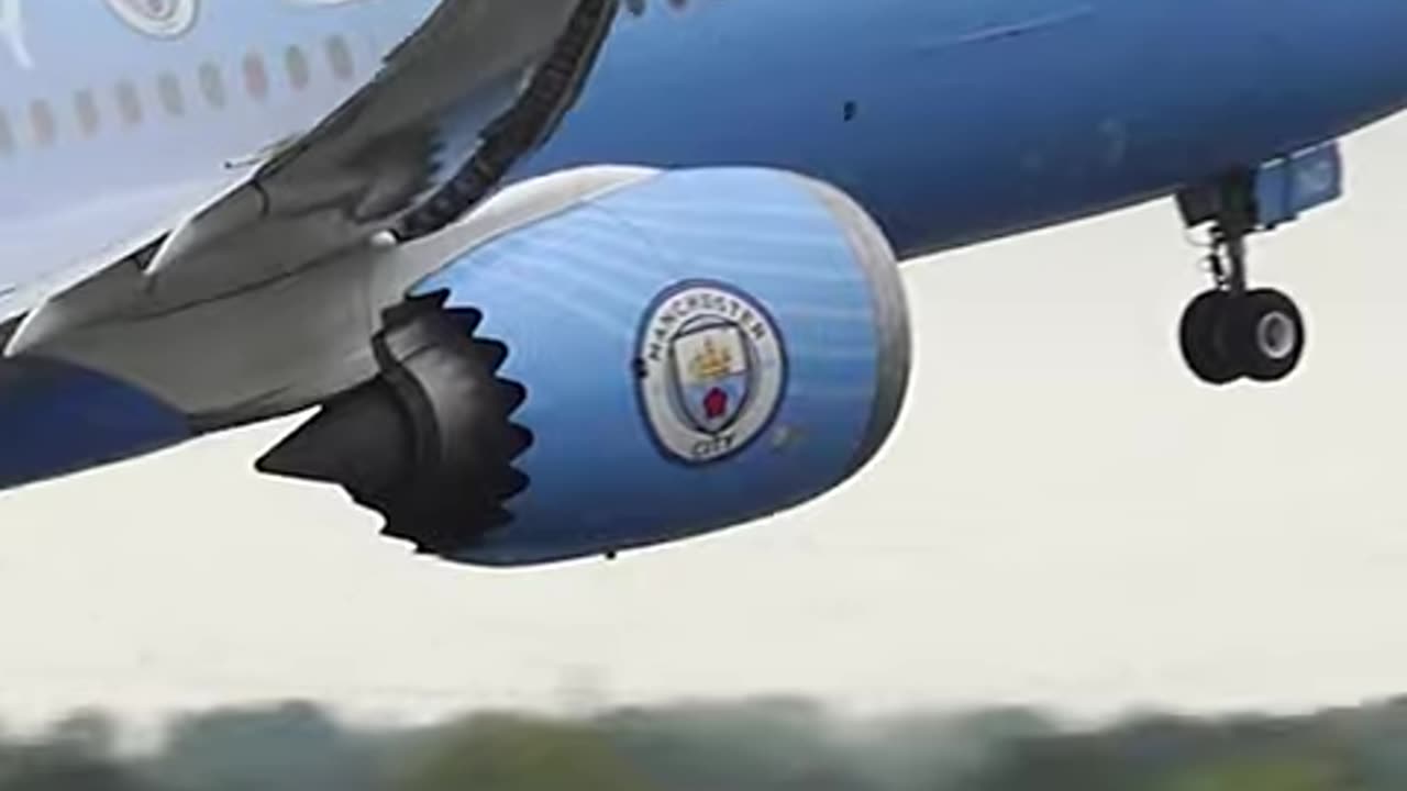 Etihad Man City SPECIAL Blast off! ✈️