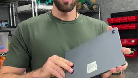 Tablet unboxing