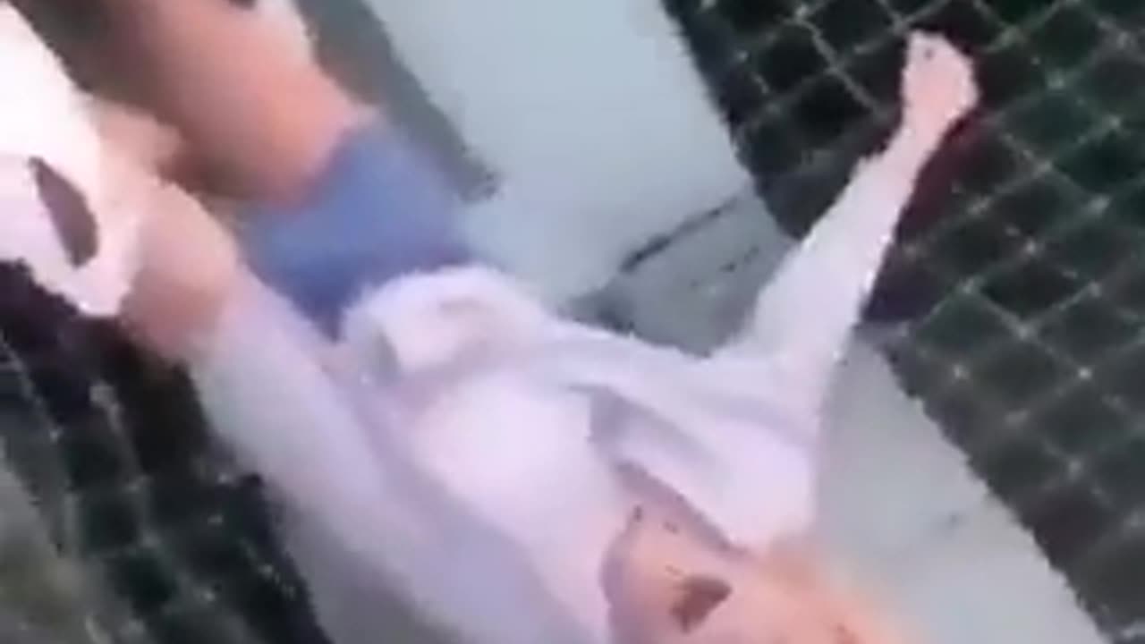 Dumb Things People Do For Cameras