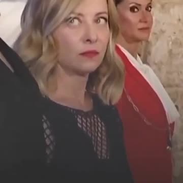 🇮🇹🇫🇷 Italian Prime Minister Meloni's reaction to meeting French President Macron