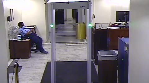 1005RSOBBALowerDelAveDoor_2021-01-06_01h20min00s433ms.mp4