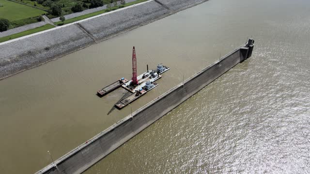 Dredging at RCB dam