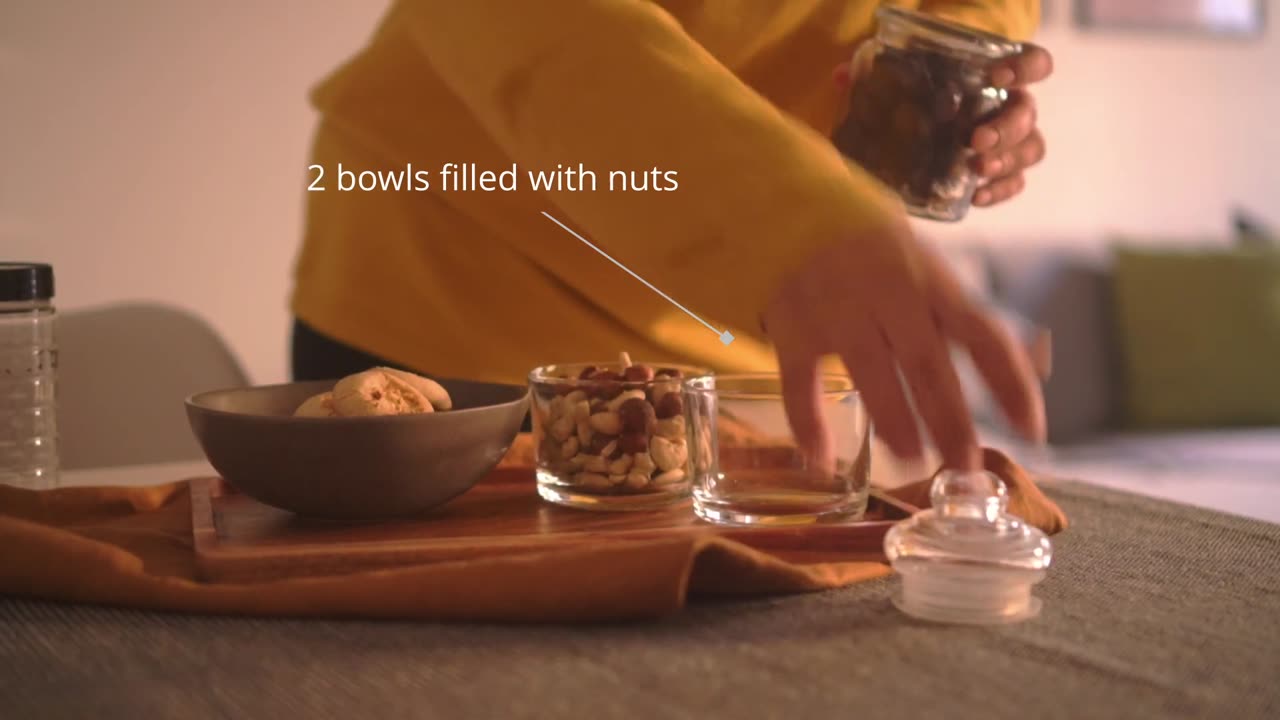 Gorgeous yet basic festival home décor & styling two serving platters for last-minute visitors