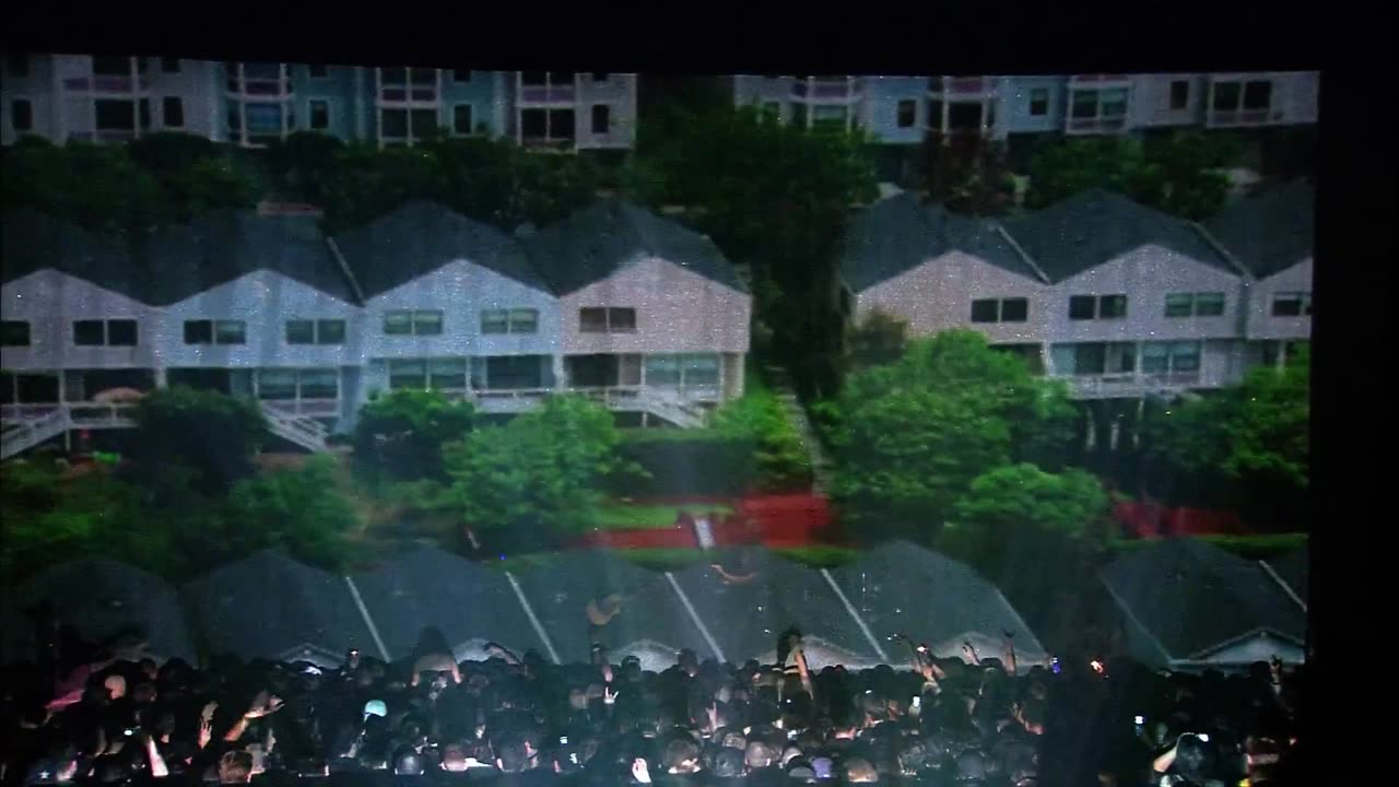 Nine Inch Nails - Right Where It Belongs 1080p HD (from BYIT)